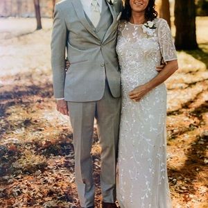 Mother of Bride dress. Adrianna Papell. Size 6